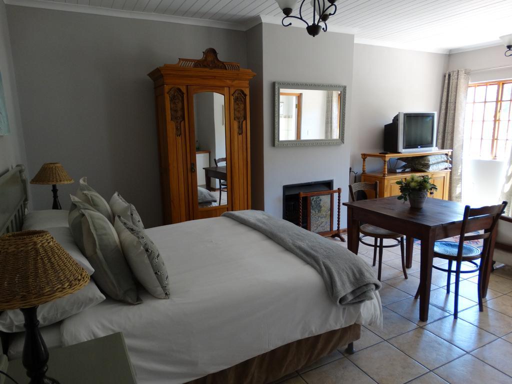By The Way Guesthouse Clarens Oda fotoğraf