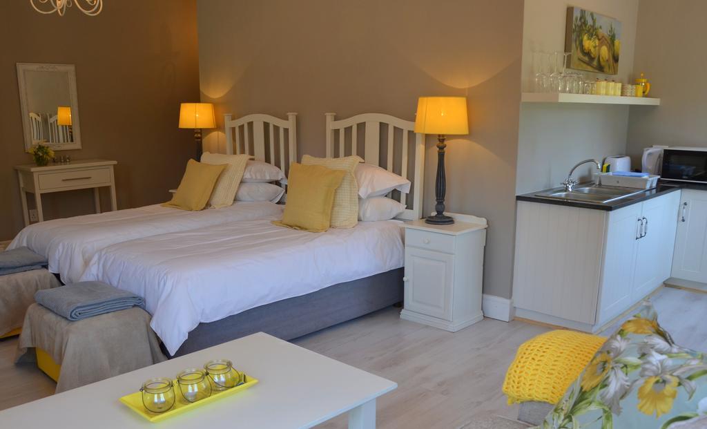 By The Way Guesthouse Clarens Oda fotoğraf