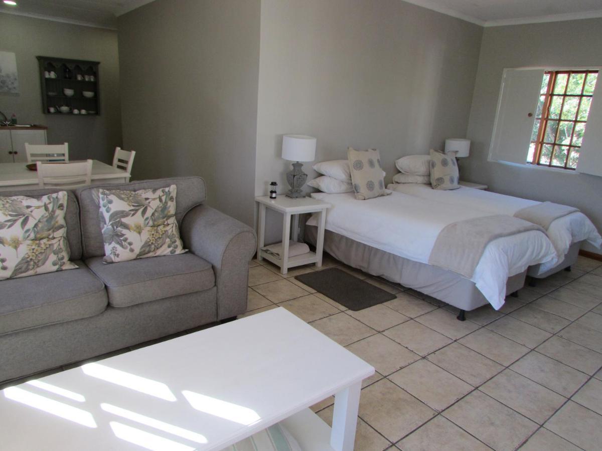 By The Way Guesthouse Clarens Dış mekan fotoğraf